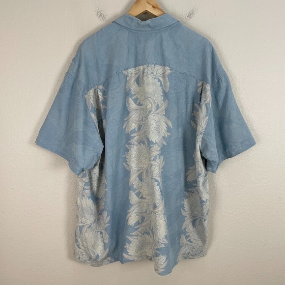 Tommy Bahama Mens XXL Blue Floral 100% Silk Hawaiian Shirt Short Sleeve Tropical - Picture 8 of 9